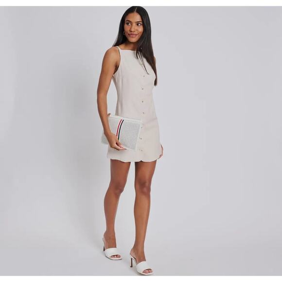 Frenchie Clutch NWT 11.5 x 0.3 x 7.8 in - Picture 8 of 8